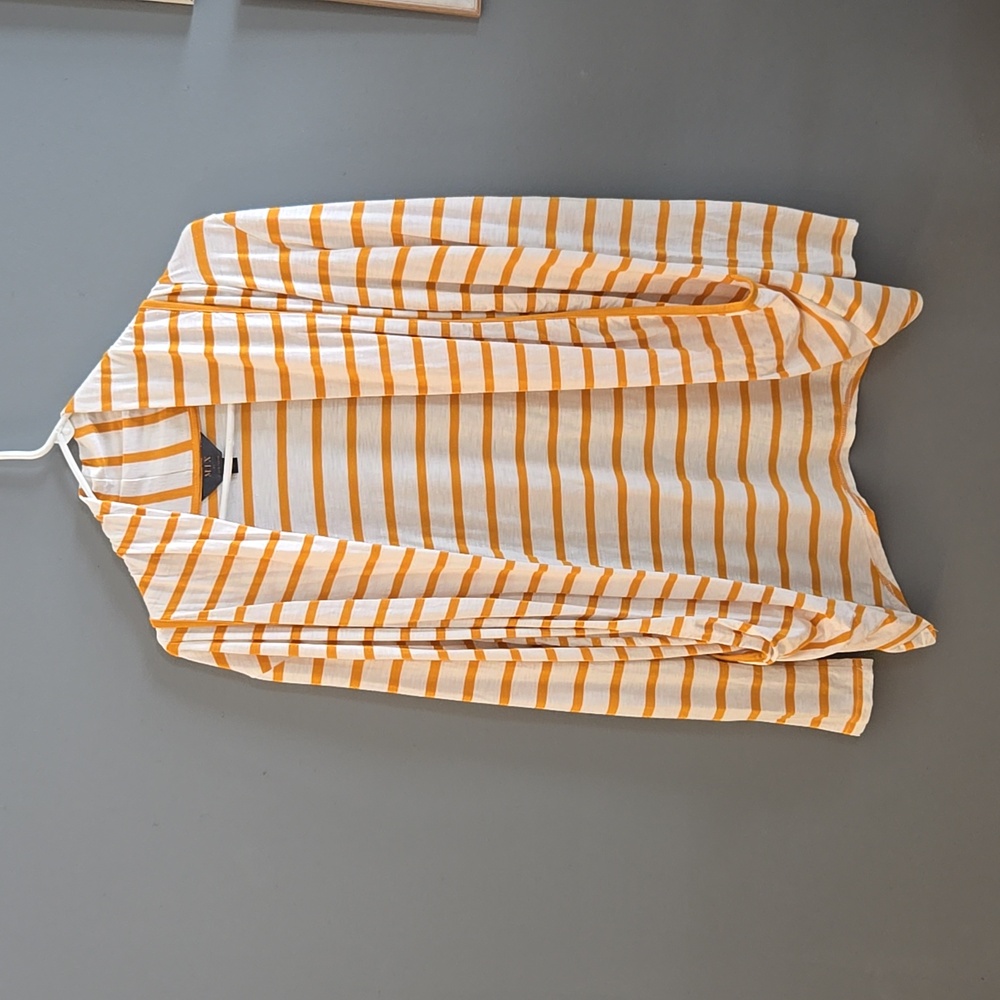Light weight cardigan